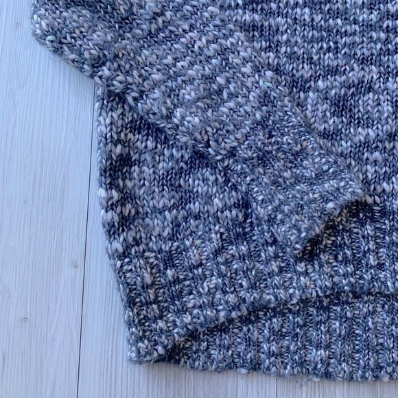 URBAN OUTFITTERS knit crew neck oversized sweater size M - Picture 7 of 13